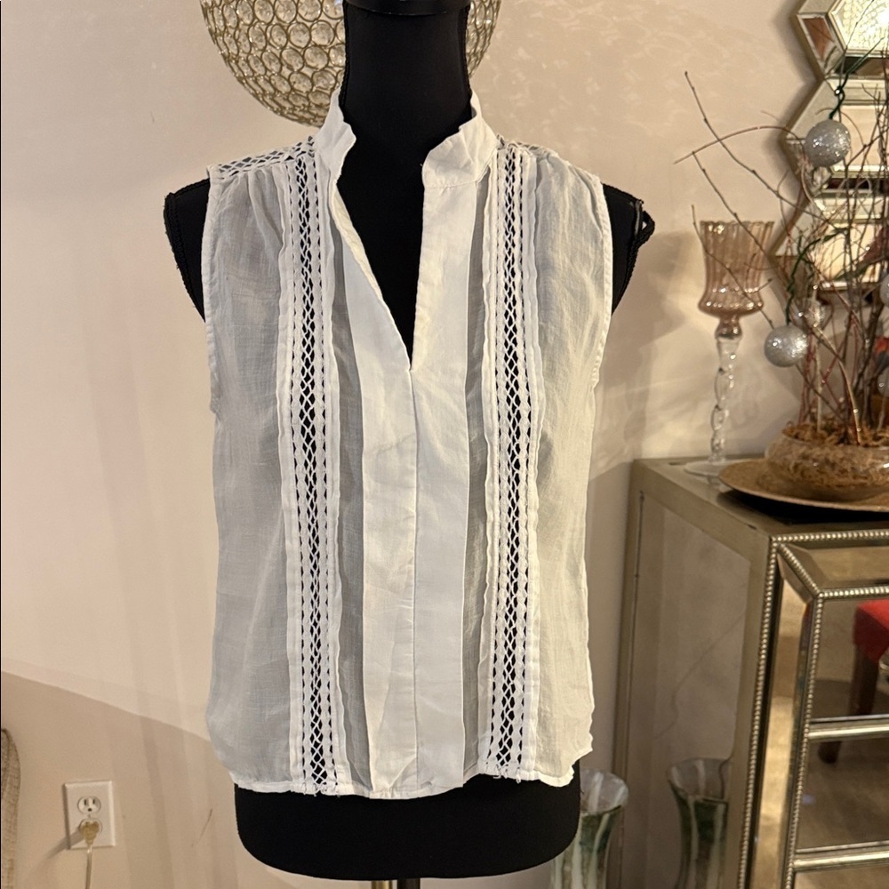 Frame Denim White Lace Trim Blouse size XS